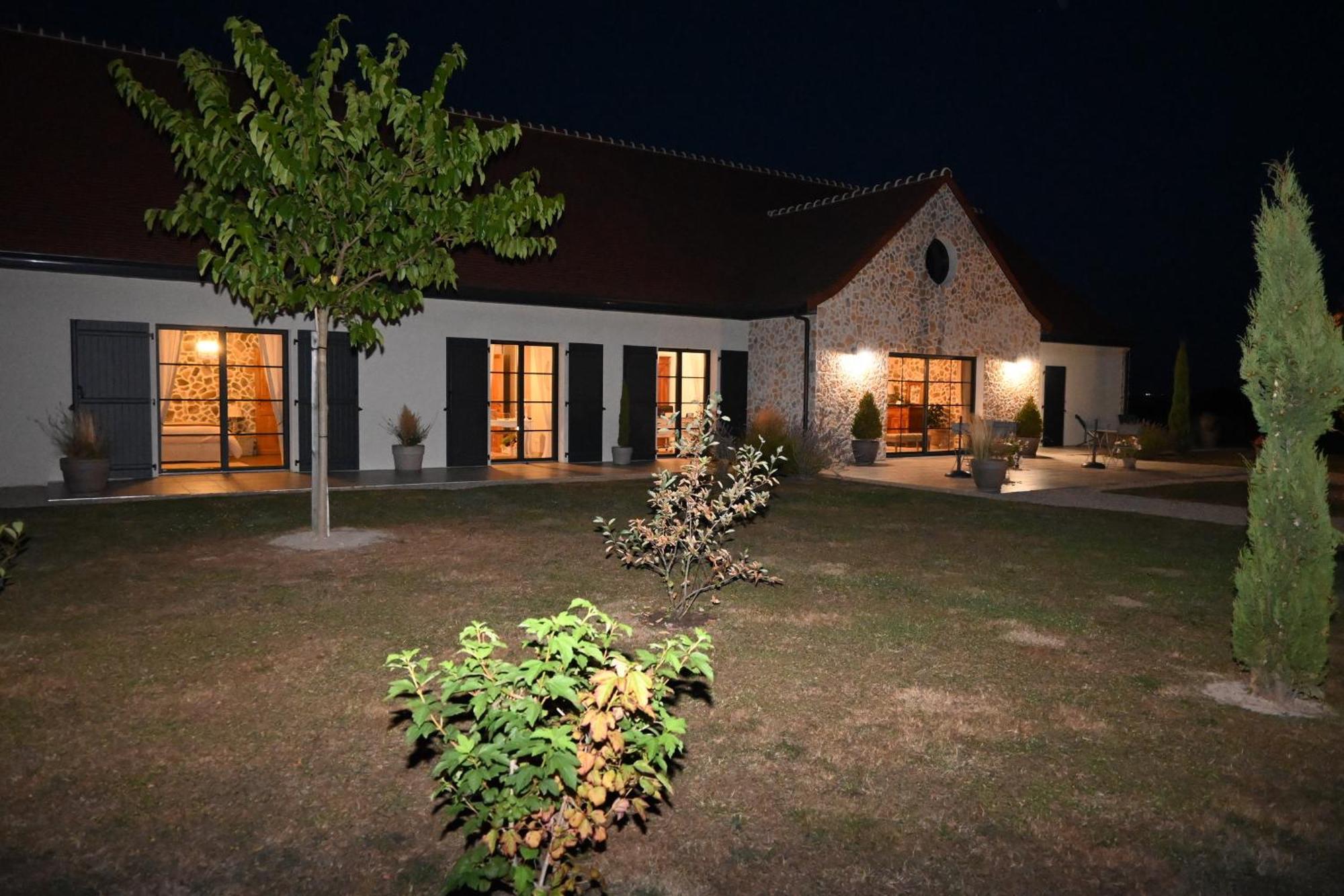 Aux 3 Forets Bizeneuille ภายนอก รูปภาพ