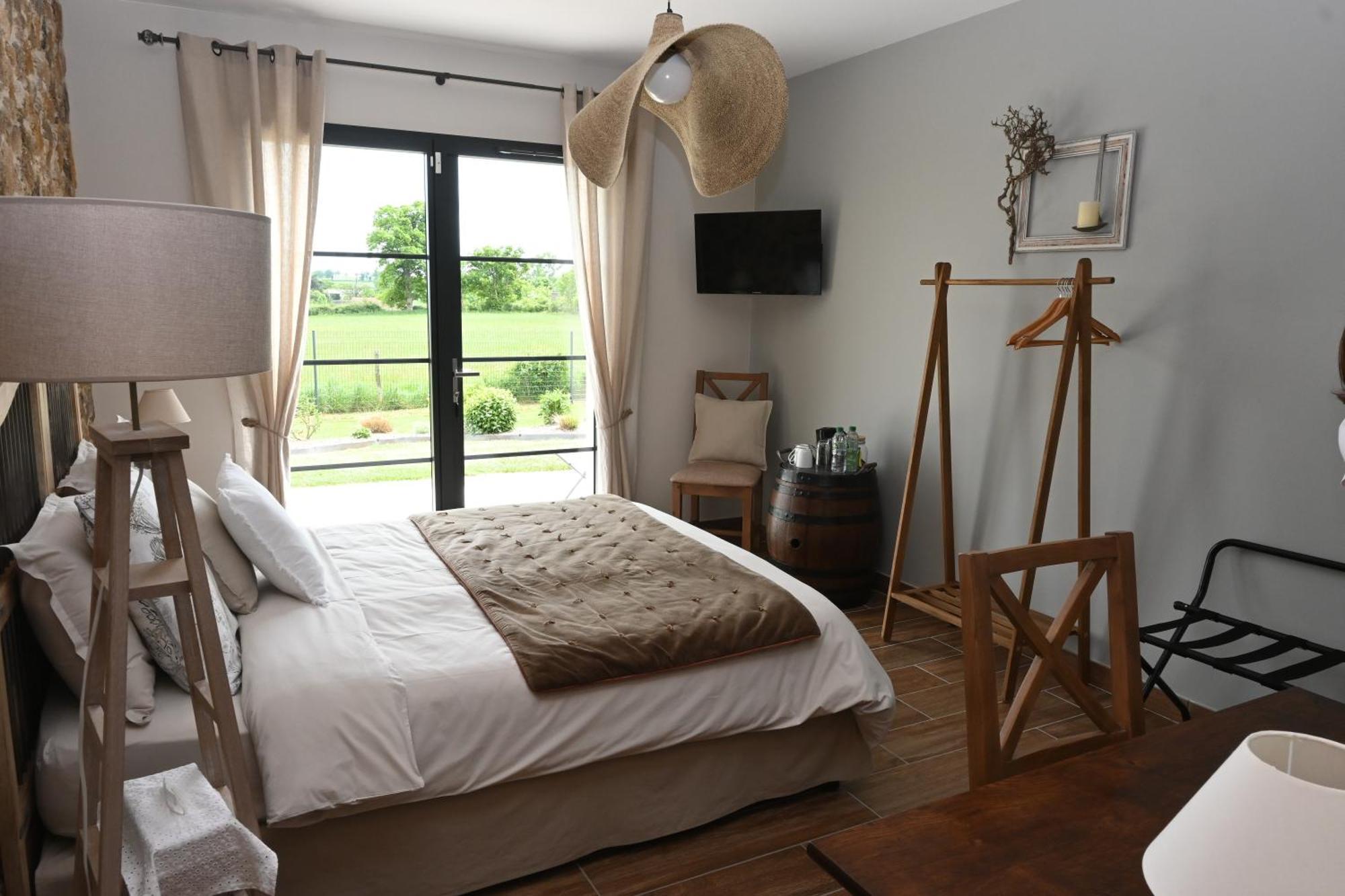 Aux 3 Forets Bizeneuille ภายนอก รูปภาพ
